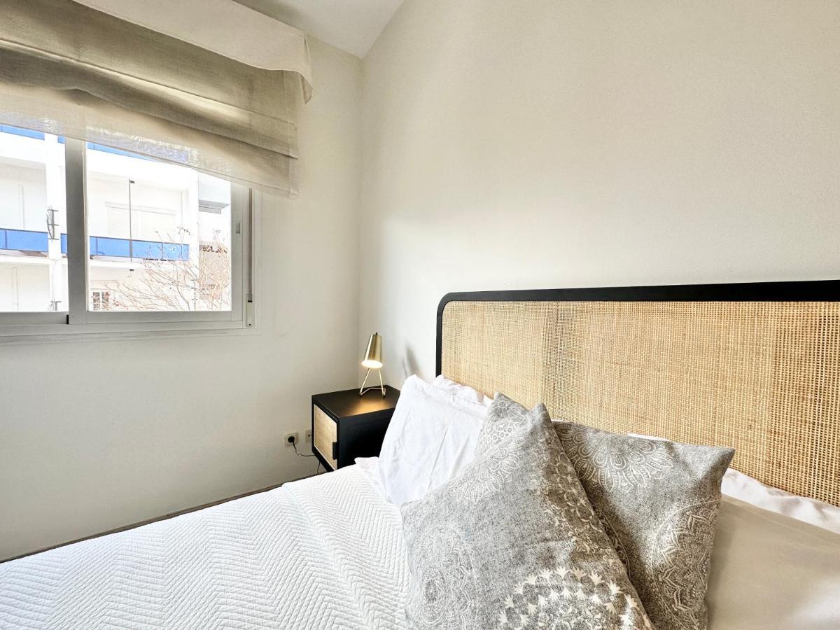Center - Eaw Homes * Marbella