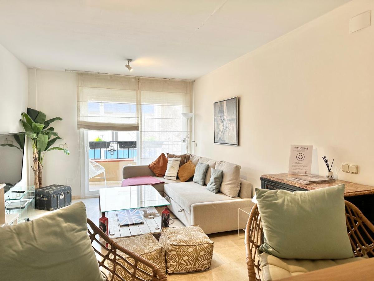 Center - Eaw Homes Marbella