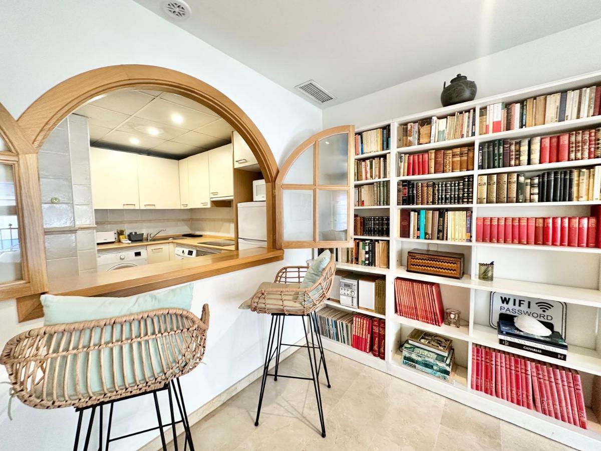 Center - Eaw Homes Apartment *